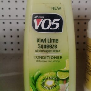 V05 Kiwi Lime Squeeze Conditioner (370ml)